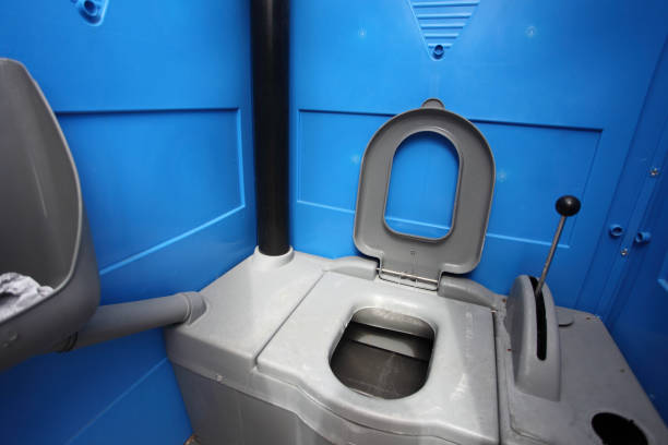 Best Sanitation services for porta potties  in Tonka Bay, MN